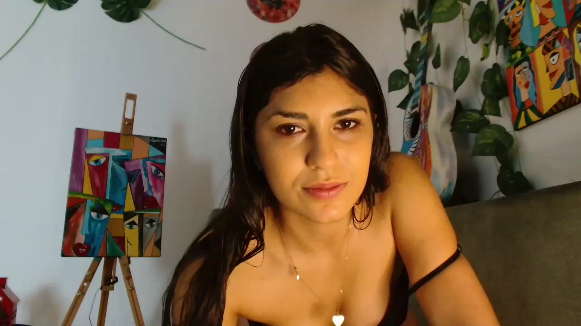 Gallery image thumbnail from GiselleH's myfreecams stream on, 02/11/2023, 15:50 image 5 of 20