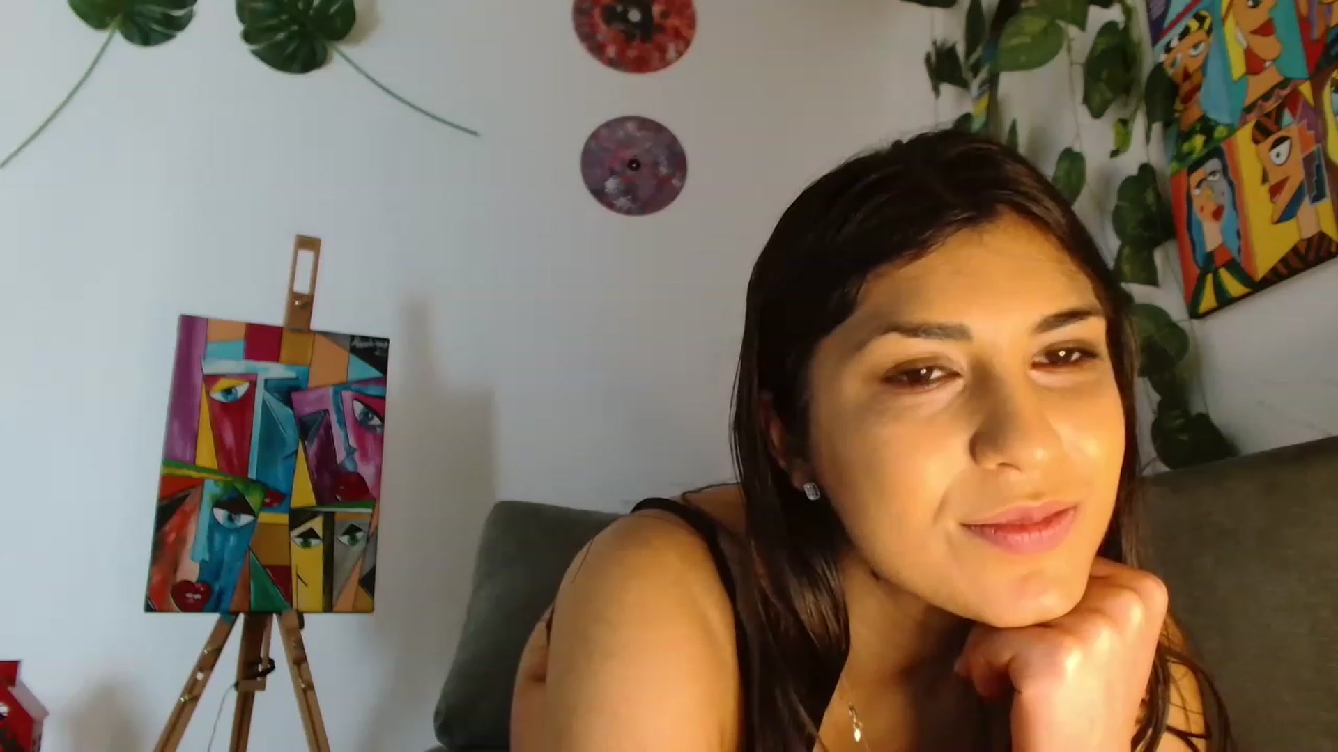 Gallery image thumbnail from GiselleH's myfreecams stream on, 02/11/2023, 15:50 image 3 of 20