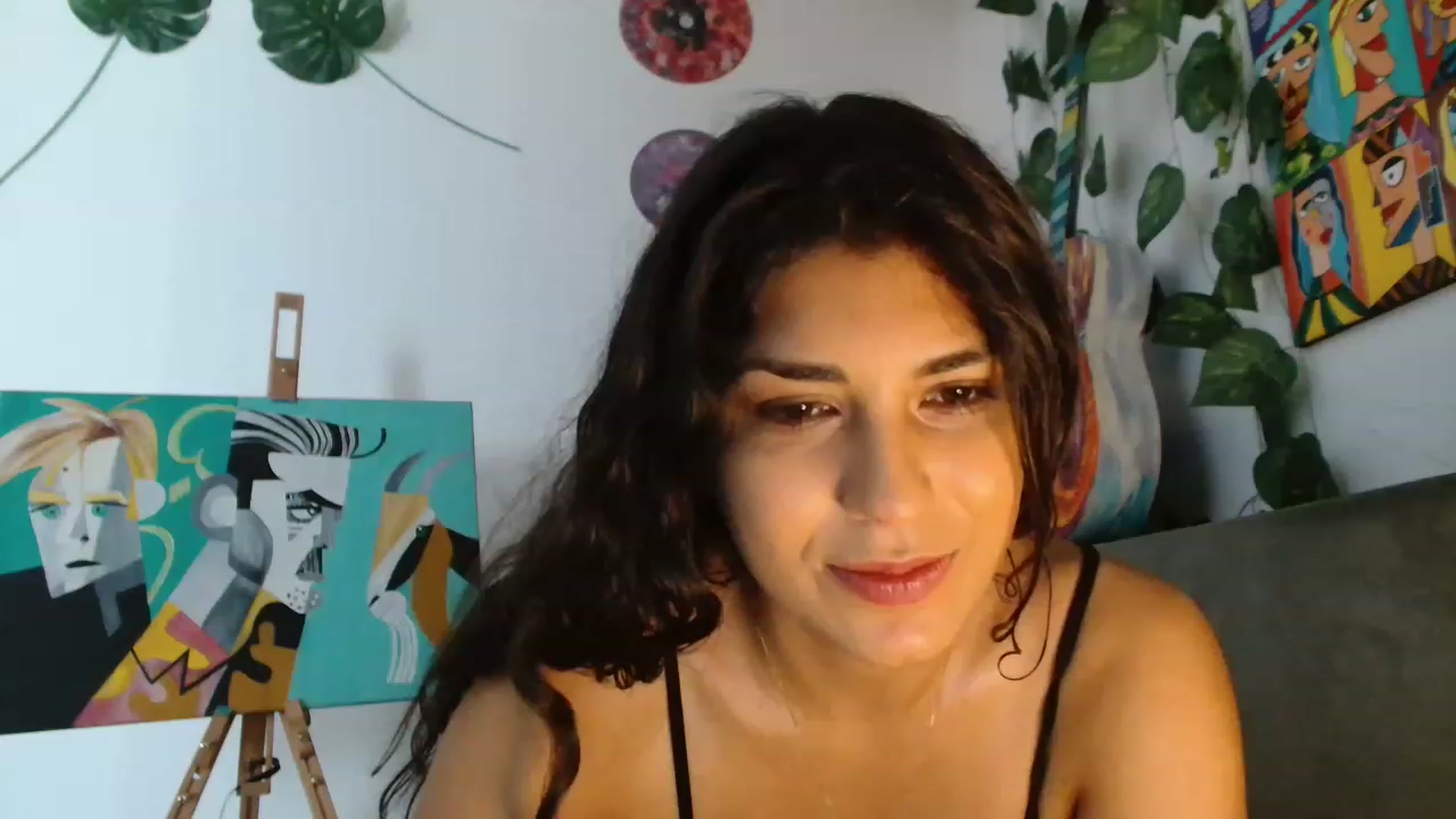 Gallery image thumbnail from GiselleH's myfreecams stream on, 02/12/2023, 13:30 image 7 of 20