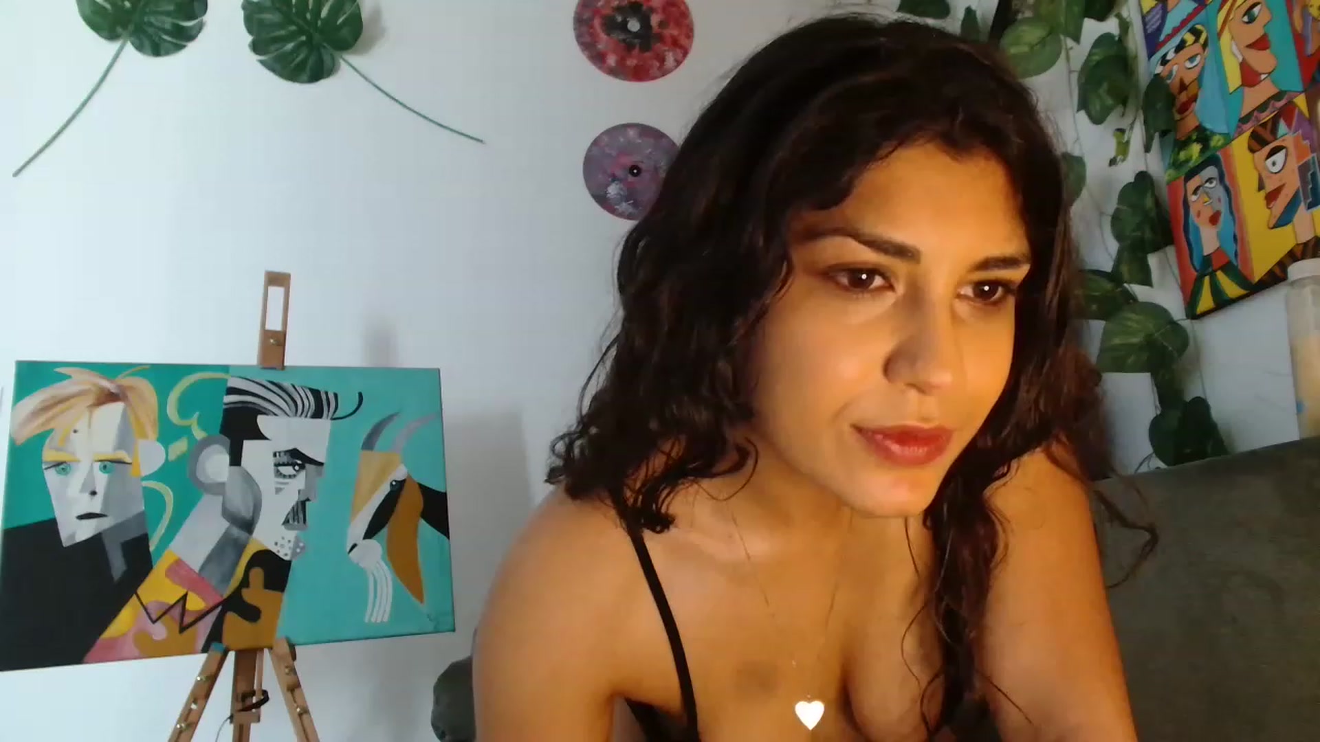 Gallery image thumbnail from GiselleH's myfreecams stream on, 02/12/2023, 13:30 image 11 of 20