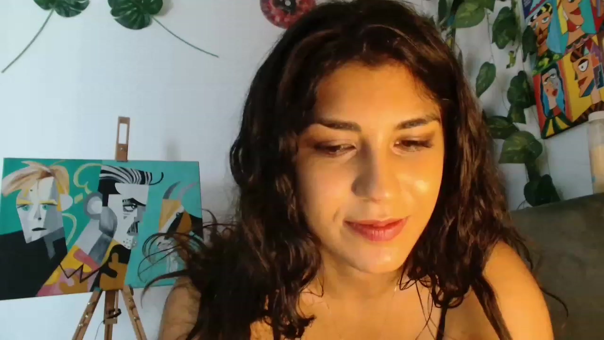 Gallery image thumbnail from GiselleH's myfreecams stream on, 02/12/2023, 13:30 image 10 of 20