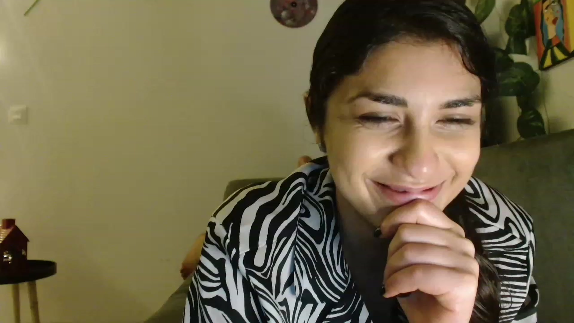 Gallery image thumbnail from GiselleH's myfreecams stream on, 02/13/2023, 02:47 image 9 of 20