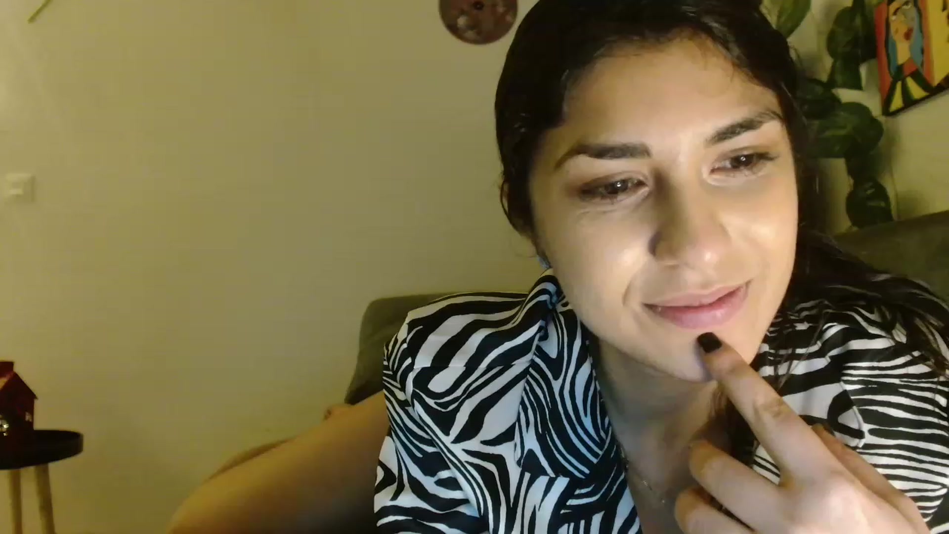 Gallery image thumbnail from GiselleH's myfreecams stream on, 02/13/2023, 02:47 image 3 of 20