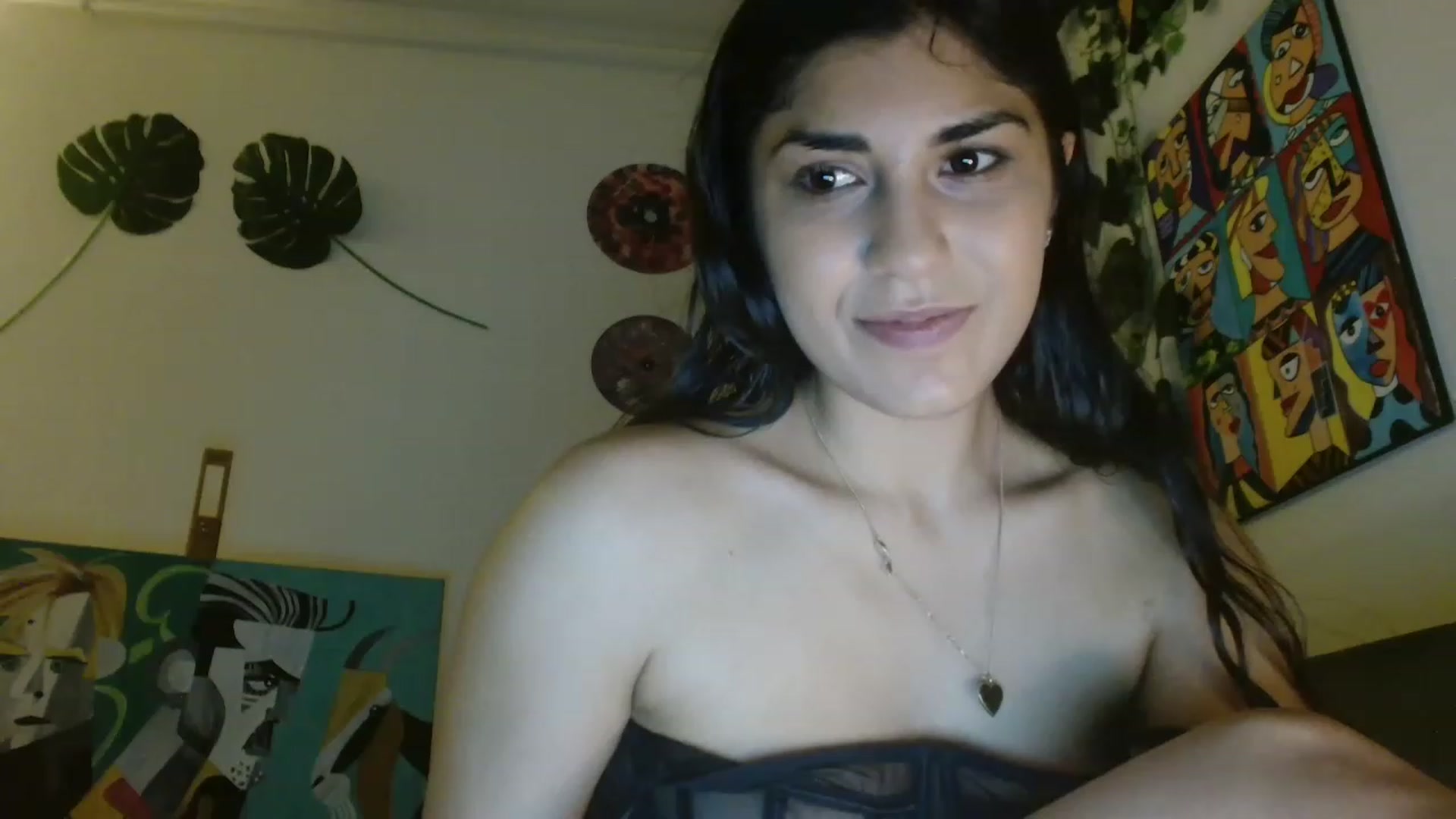 Gallery image thumbnail from GiselleH's myfreecams stream on, 02/18/2023, 17:31 image 20 of 20
