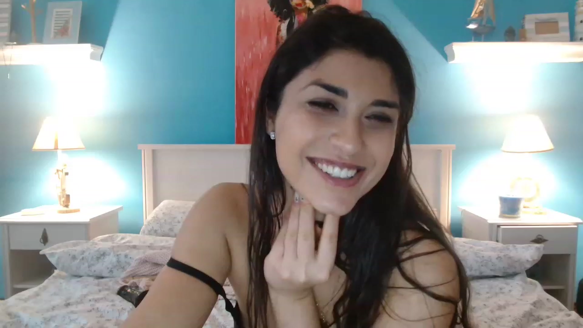 Gallery image thumbnail from GiselleH's myfreecams stream on, 02/26/2023, 15:10 image 2 of 20