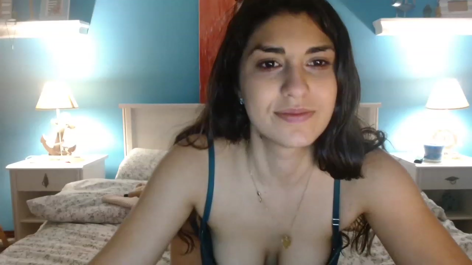 Gallery image thumbnail from GiselleH's myfreecams stream on, 02/27/2023, 20:38 image 2 of 20