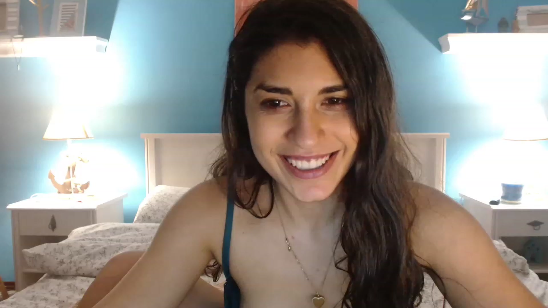 Gallery image thumbnail from GiselleH's myfreecams stream on, 02/27/2023, 21:48 image 7 of 20