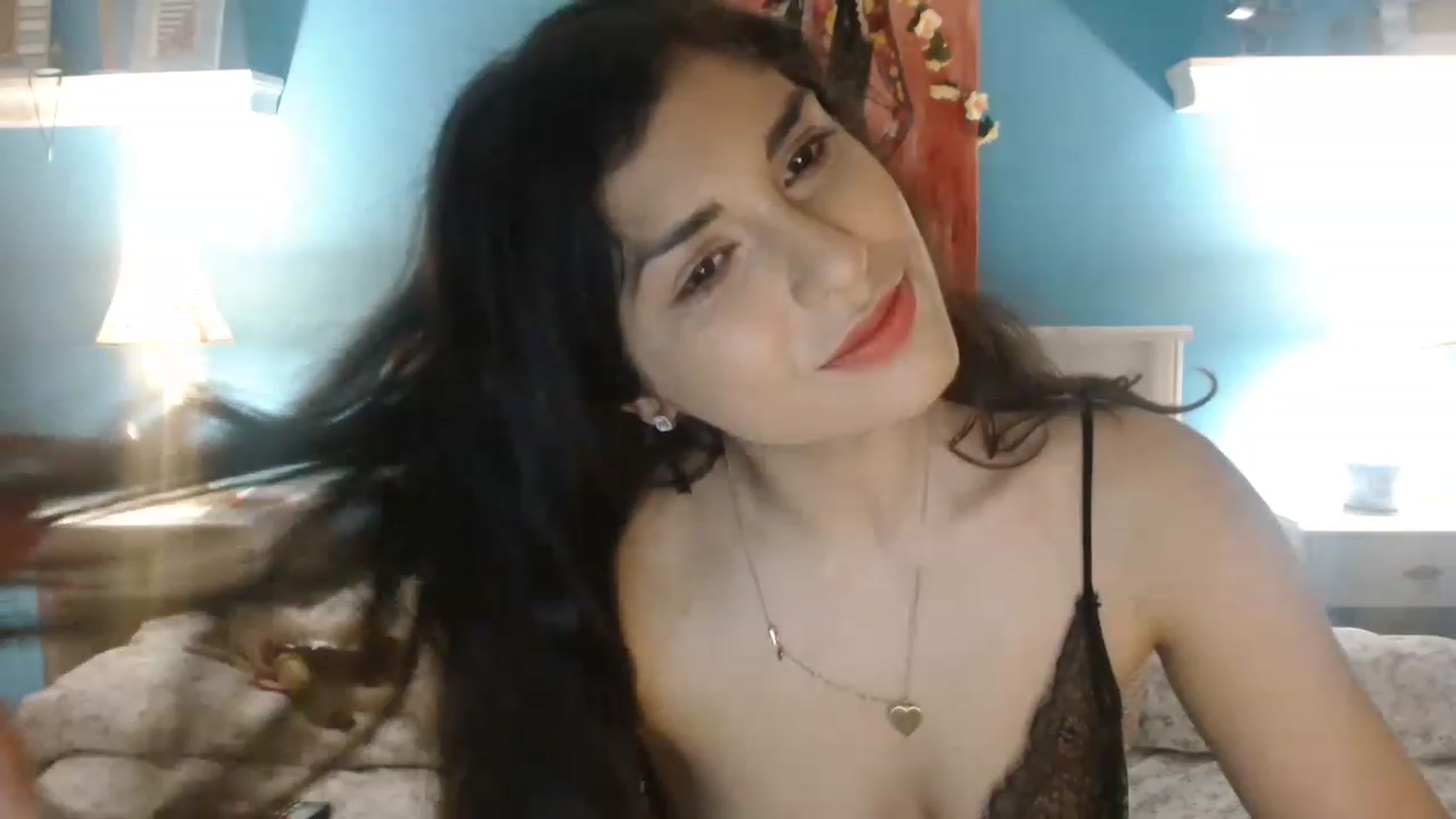 Gallery image thumbnail from GiselleH's myfreecams stream on, 03/05/2023, 19:25 image 11 of 20