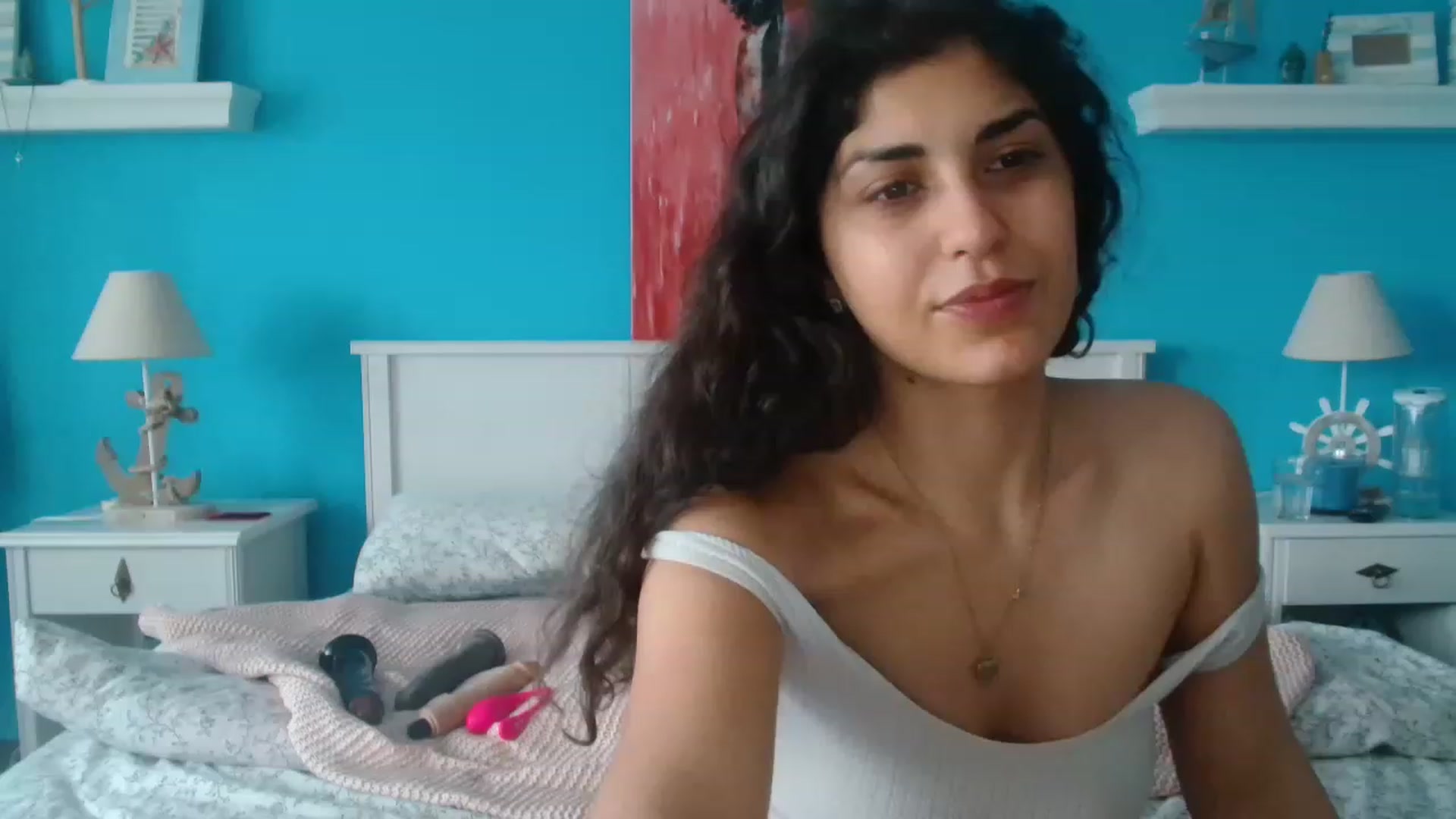 Gallery image thumbnail from GiselleH's myfreecams stream on, 03/07/2023, 15:43 image 3 of 20