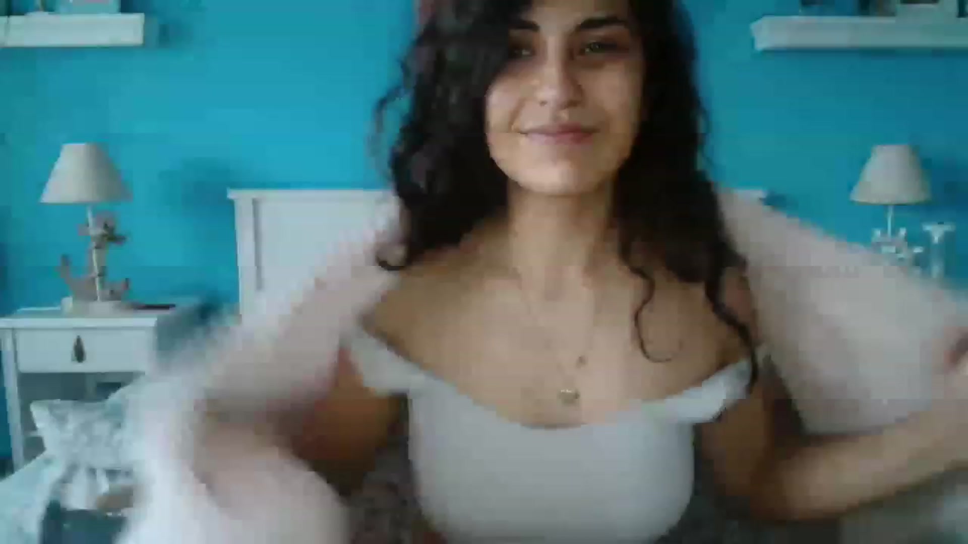 Gallery image thumbnail from GiselleH's myfreecams stream on, 03/07/2023, 15:43 image 16 of 20