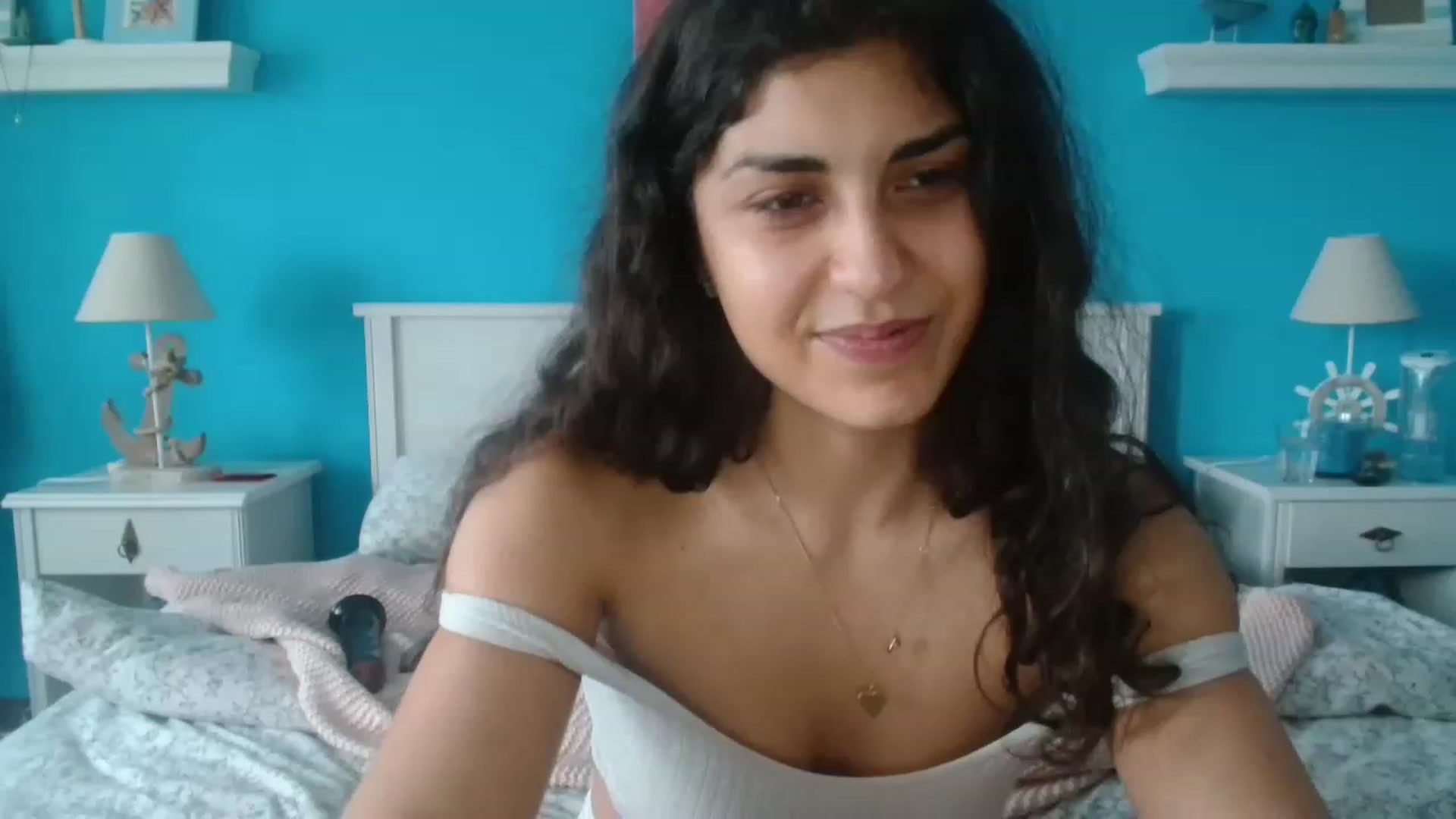Gallery image thumbnail from GiselleH's myfreecams stream on, 03/07/2023, 15:43 image 7 of 20