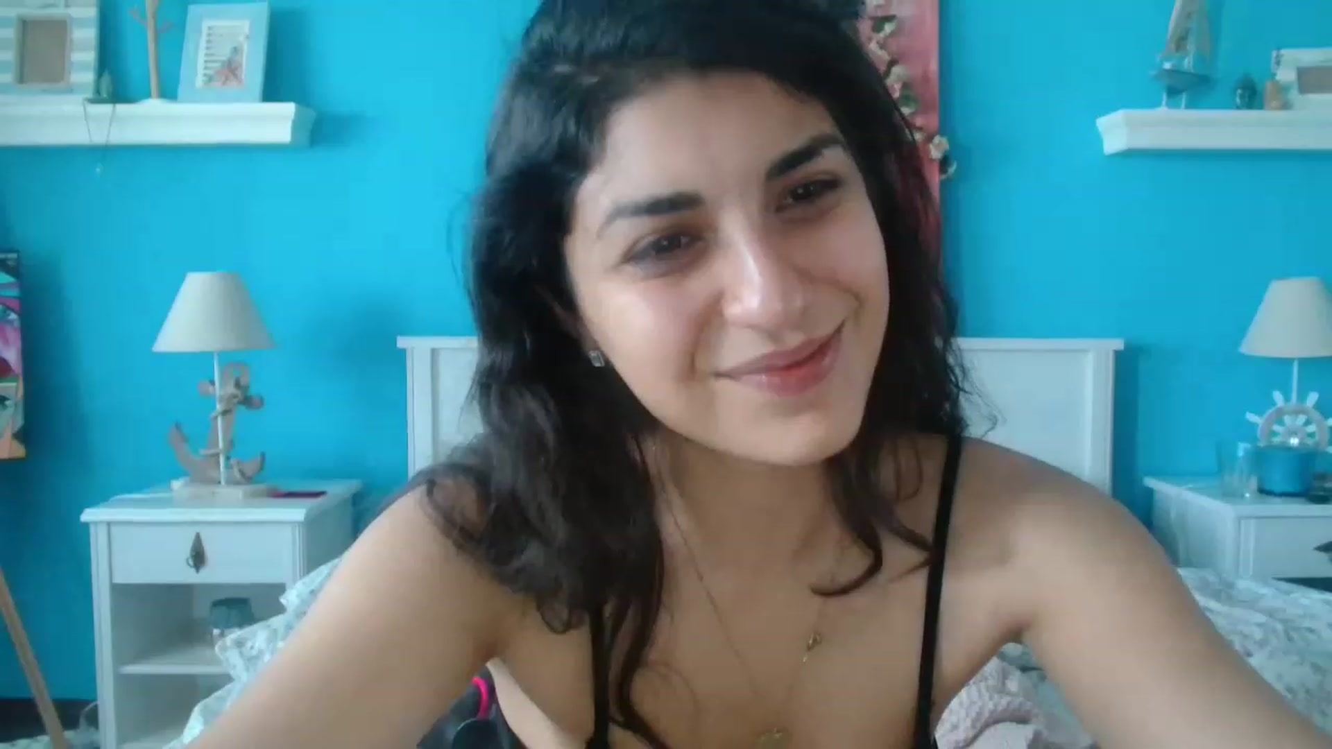 Gallery image thumbnail from GiselleH's myfreecams stream on, 03/08/2023, 07:46 image 20 of 20