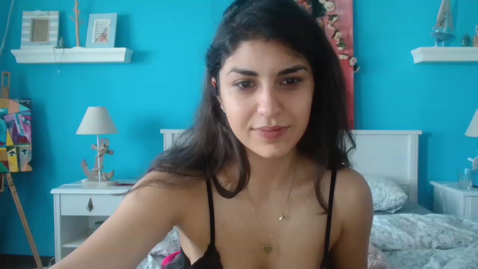 Gallery image thumbnail from GiselleH's myfreecams stream on, 03/08/2023, 07:46 image 11 of 20