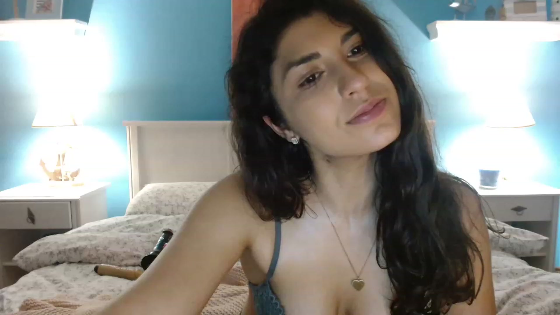 Gallery image thumbnail from GiselleH's myfreecams stream on, 03/08/2023, 21:02 image 5 of 20