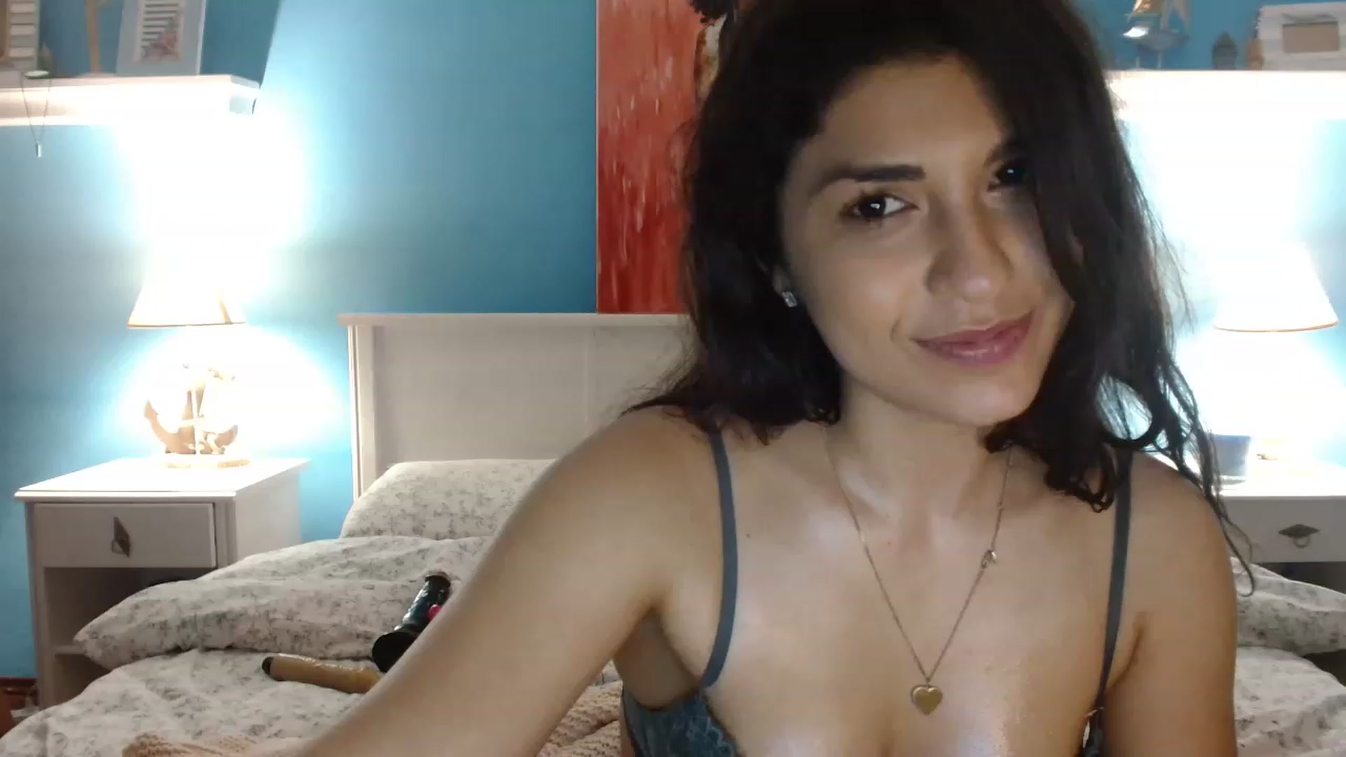 Gallery image thumbnail from GiselleH's myfreecams stream on, 03/08/2023, 21:02 image 15 of 20