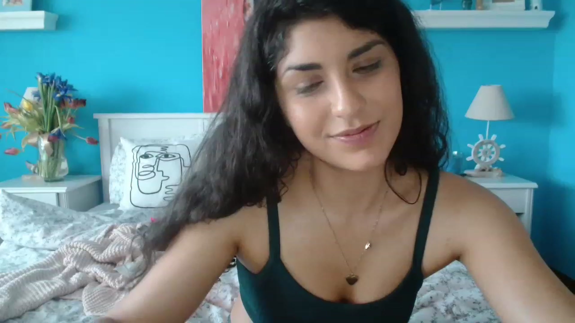 Gallery image thumbnail from GiselleH's myfreecams stream on, 03/12/2023, 15:27 image 2 of 20