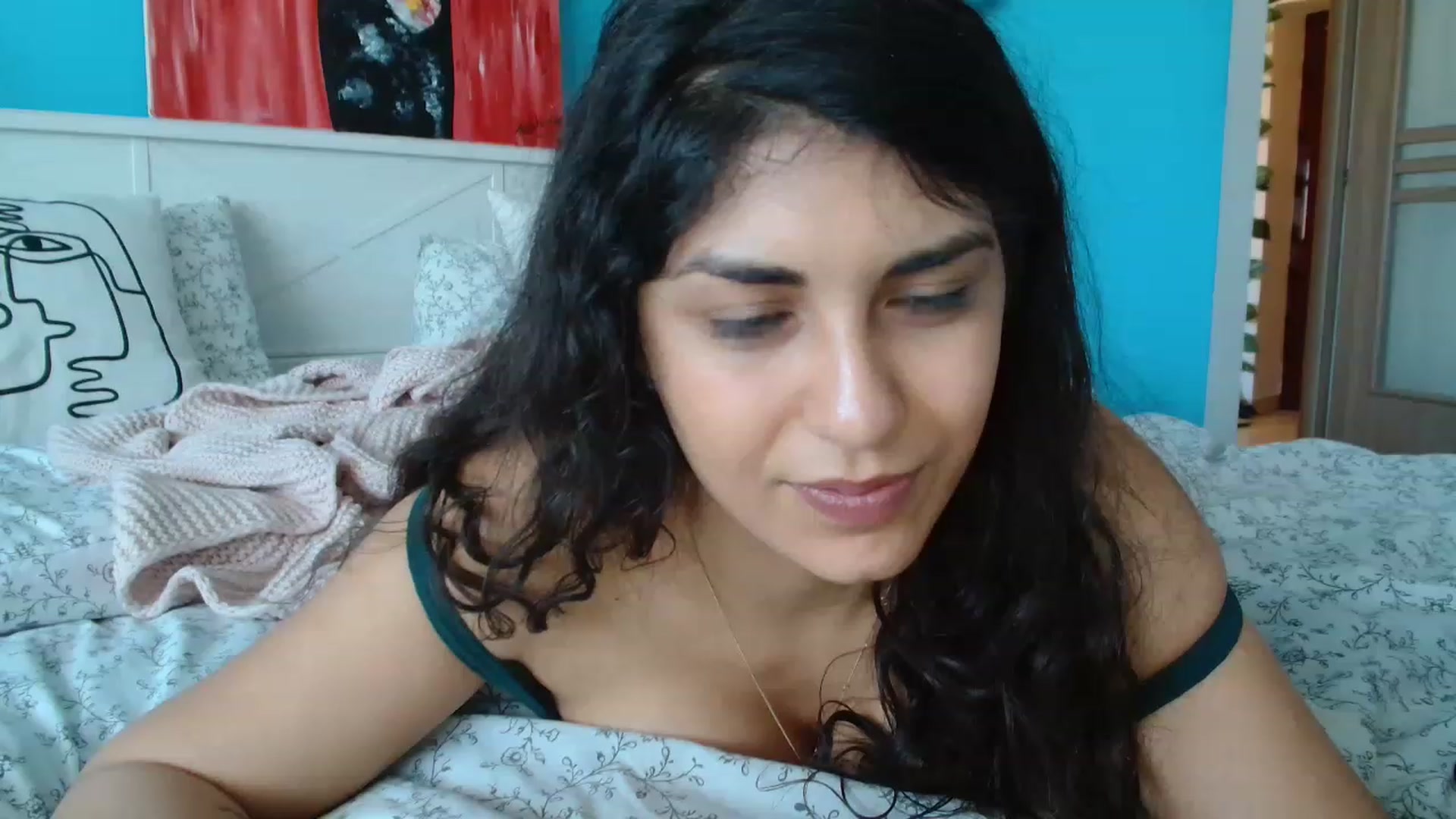 Gallery image thumbnail from GiselleH's myfreecams stream on, 03/13/2023, 08:10 image 15 of 20