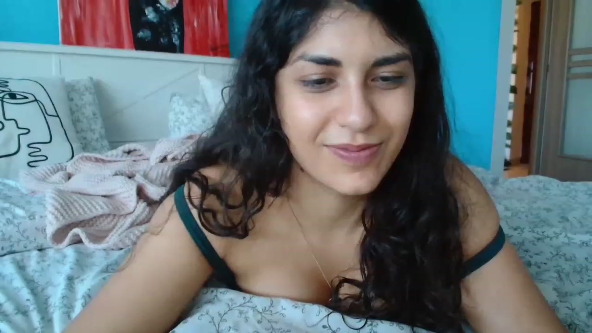 Gallery image thumbnail from GiselleH's myfreecams stream on, 03/13/2023, 08:10 image 16 of 20