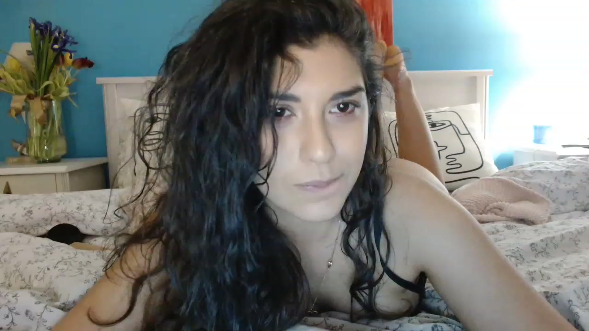 Gallery image thumbnail from GiselleH's myfreecams stream on, 03/13/2023, 20:18 image 4 of 20