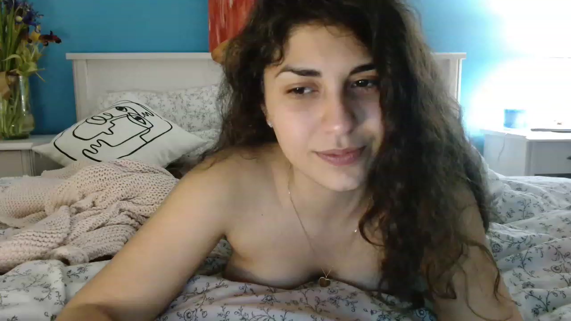 Gallery image thumbnail from GiselleH's myfreecams stream on, 03/14/2023, 21:40 image 9 of 20