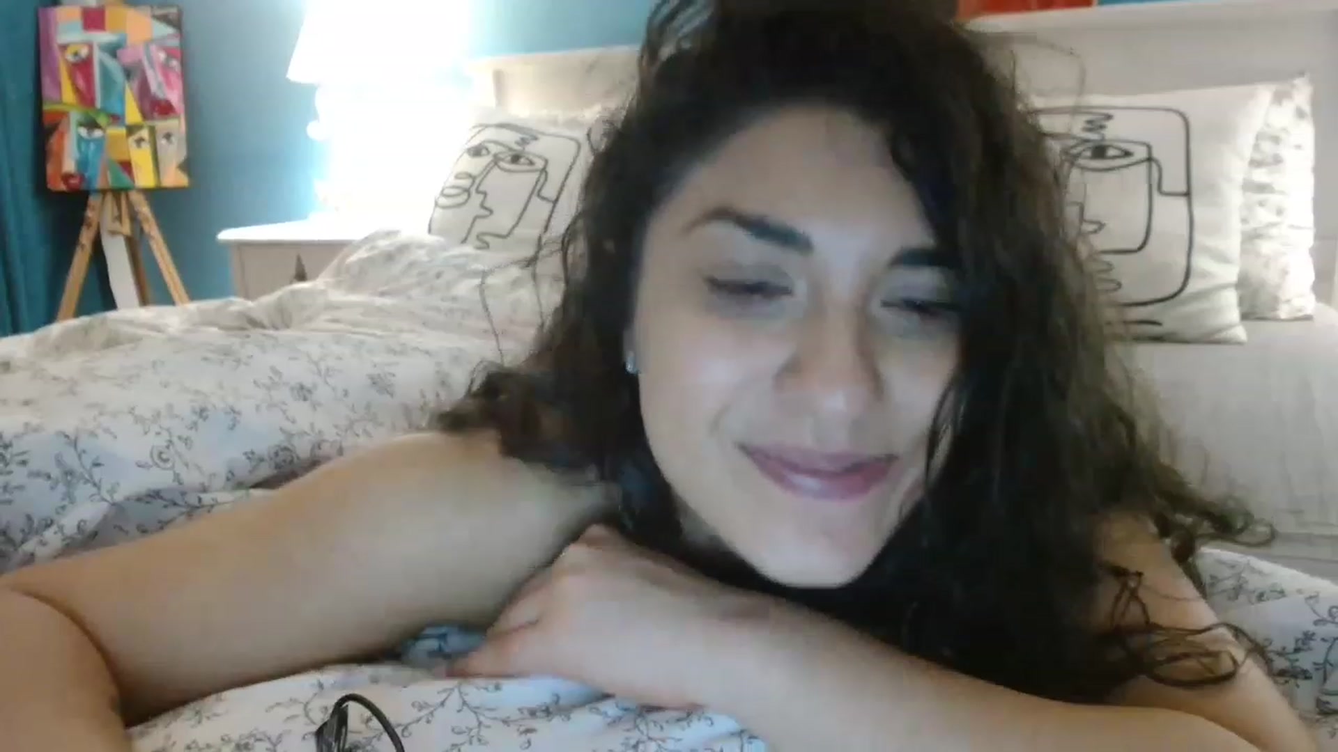 Gallery image thumbnail from GiselleH's myfreecams stream on, 03/17/2023, 24:01 image 20 of 20