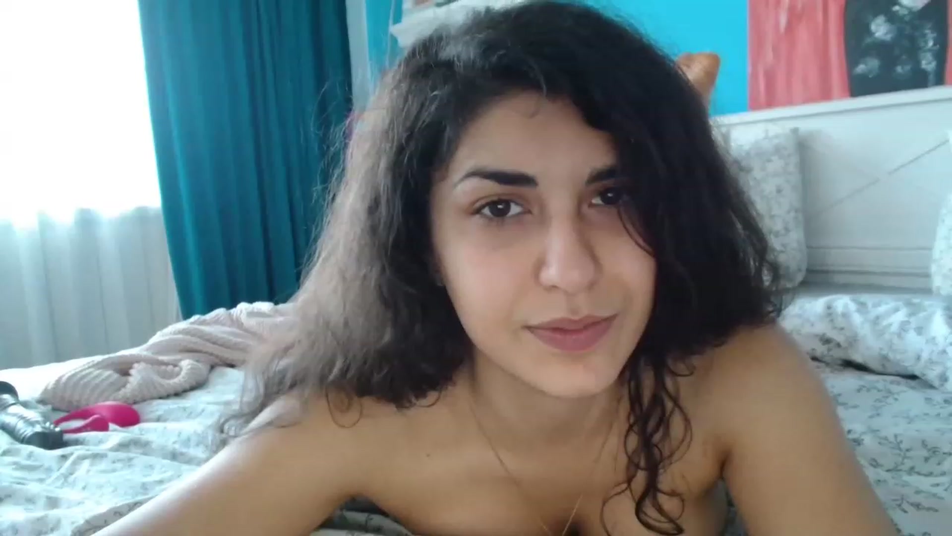 Gallery image thumbnail from GiselleH's myfreecams stream on, 03/19/2023, 09:02 image 19 of 20