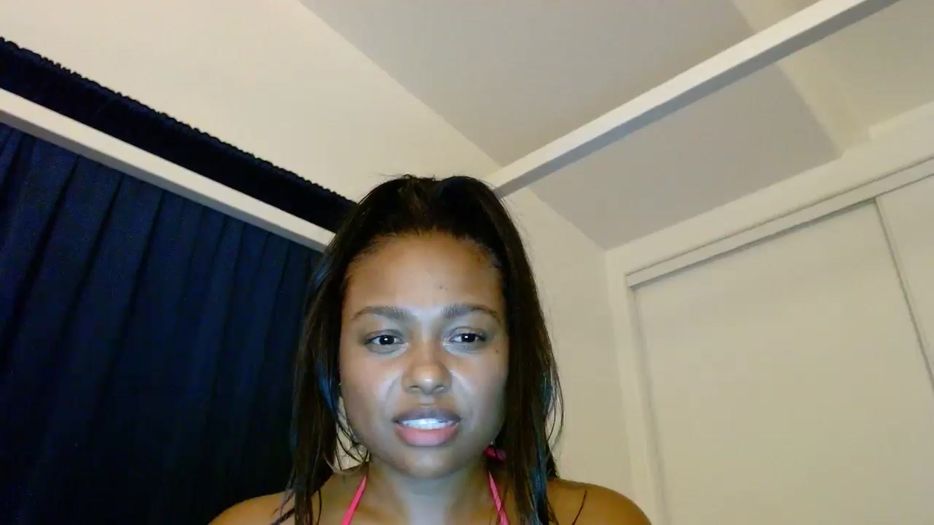 Gallery image thumbnail from Gisellevvi's myfreecams stream on, 08/21/2024, 08:37 image 2 of 20