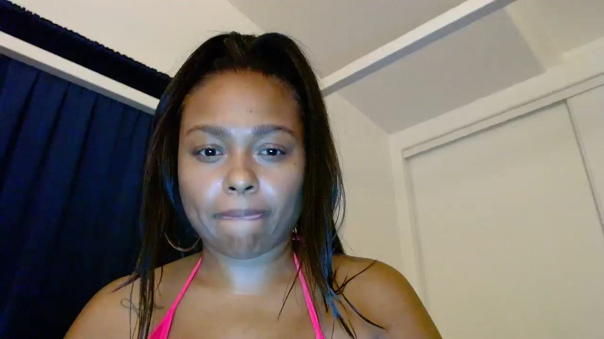 Gallery image thumbnail from Gisellevvi's myfreecams stream on, 08/21/2024, 08:37 image 1 of 20