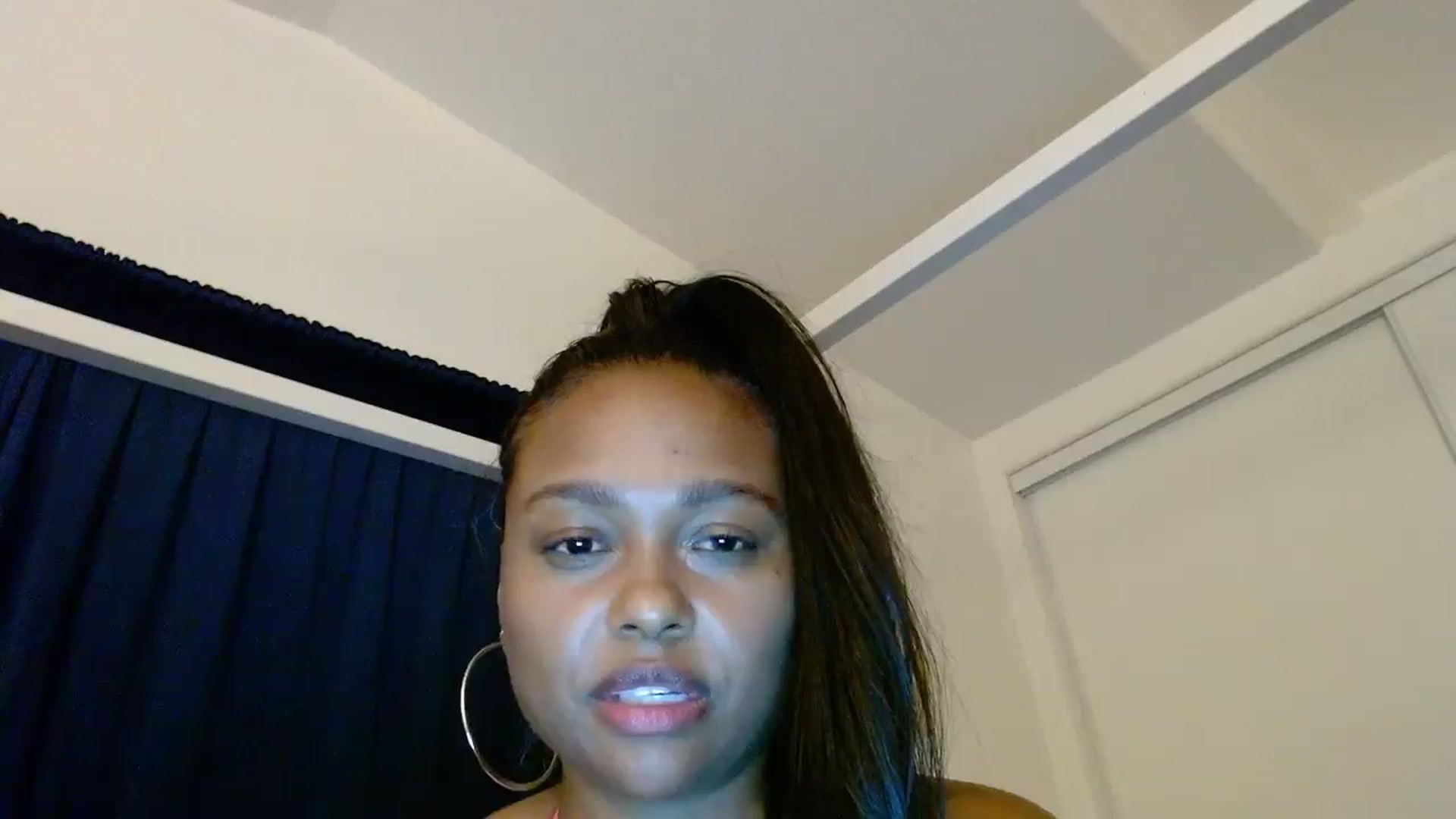 Gallery image thumbnail from Gisellevvi's myfreecams stream on, 08/21/2024, 08:37 image 14 of 20