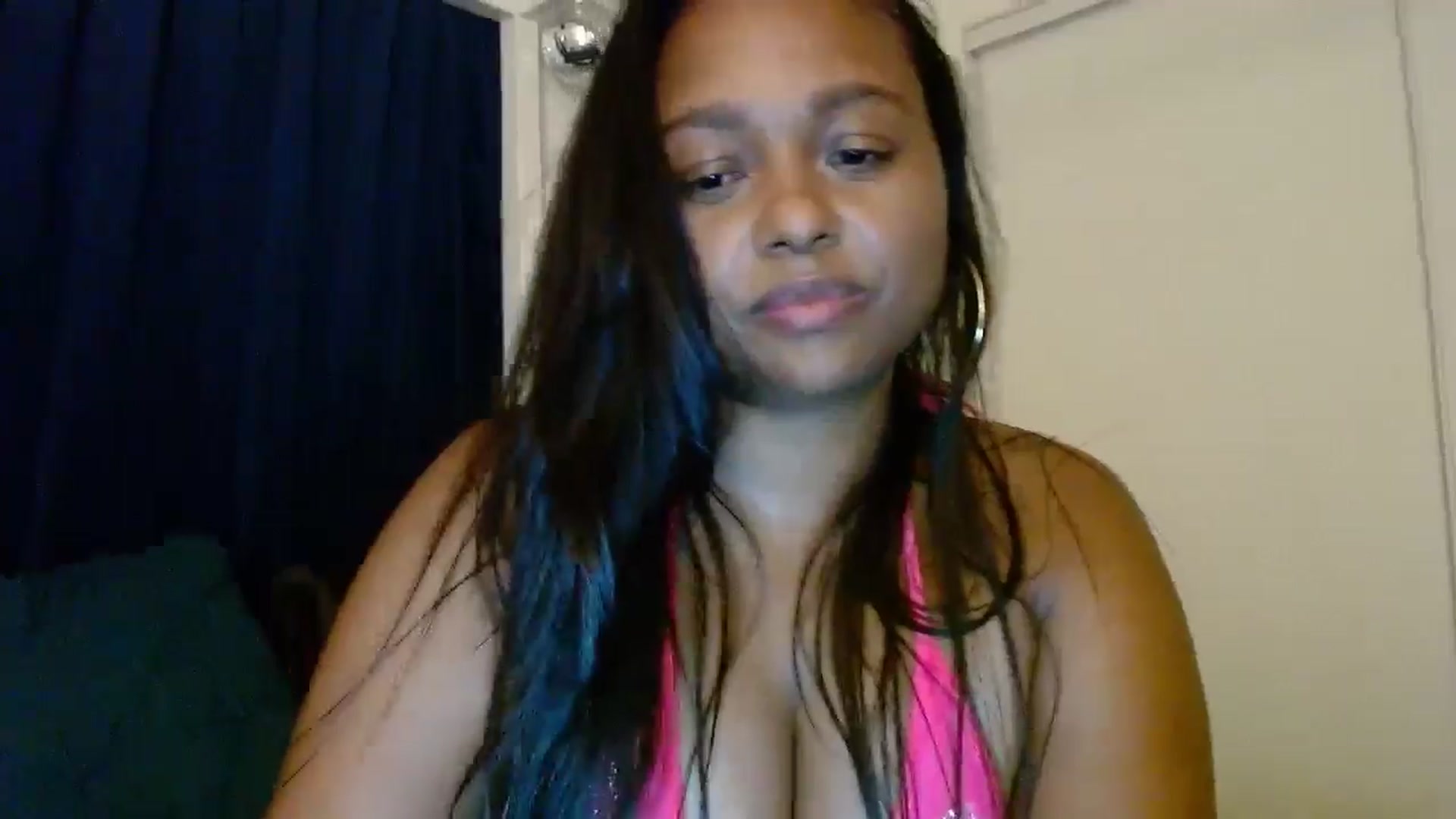 Gallery image thumbnail from Gisellevvi's myfreecams stream on, 08/21/2024, 09:19 image 4 of 20