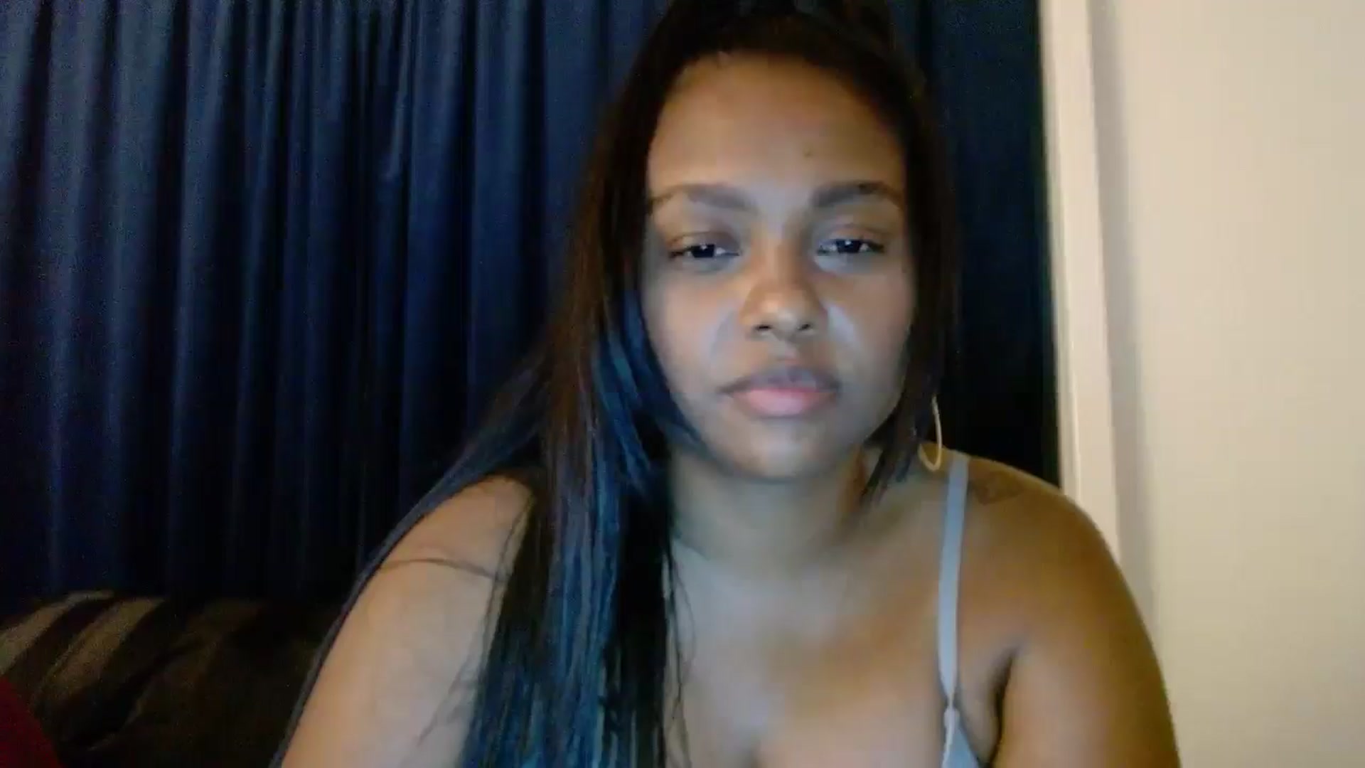 Gallery image thumbnail from Gisellevvi's myfreecams stream on, 08/22/2024, 09:31 image 19 of 20