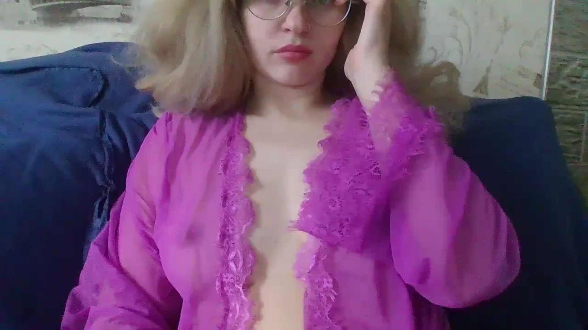 Gallery image thumbnail from Givenchyy's myfreecams stream on, 11/03/2025, 12:05 image 8 of 20