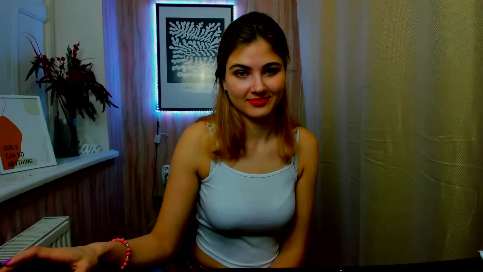 Gallery image thumbnail from GladysSmith's myfreecams stream on, 03/16/2023, 09:18 image 9 of 20
