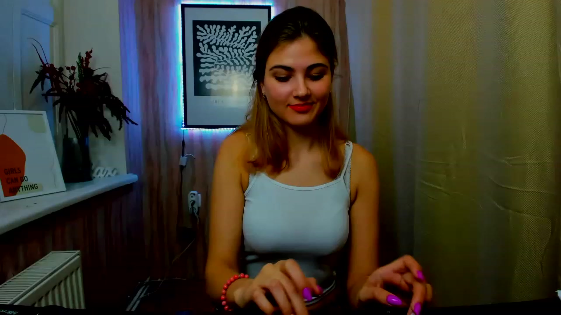 Gallery image thumbnail from GladysSmith's myfreecams stream on, 03/16/2023, 09:18 image 5 of 20