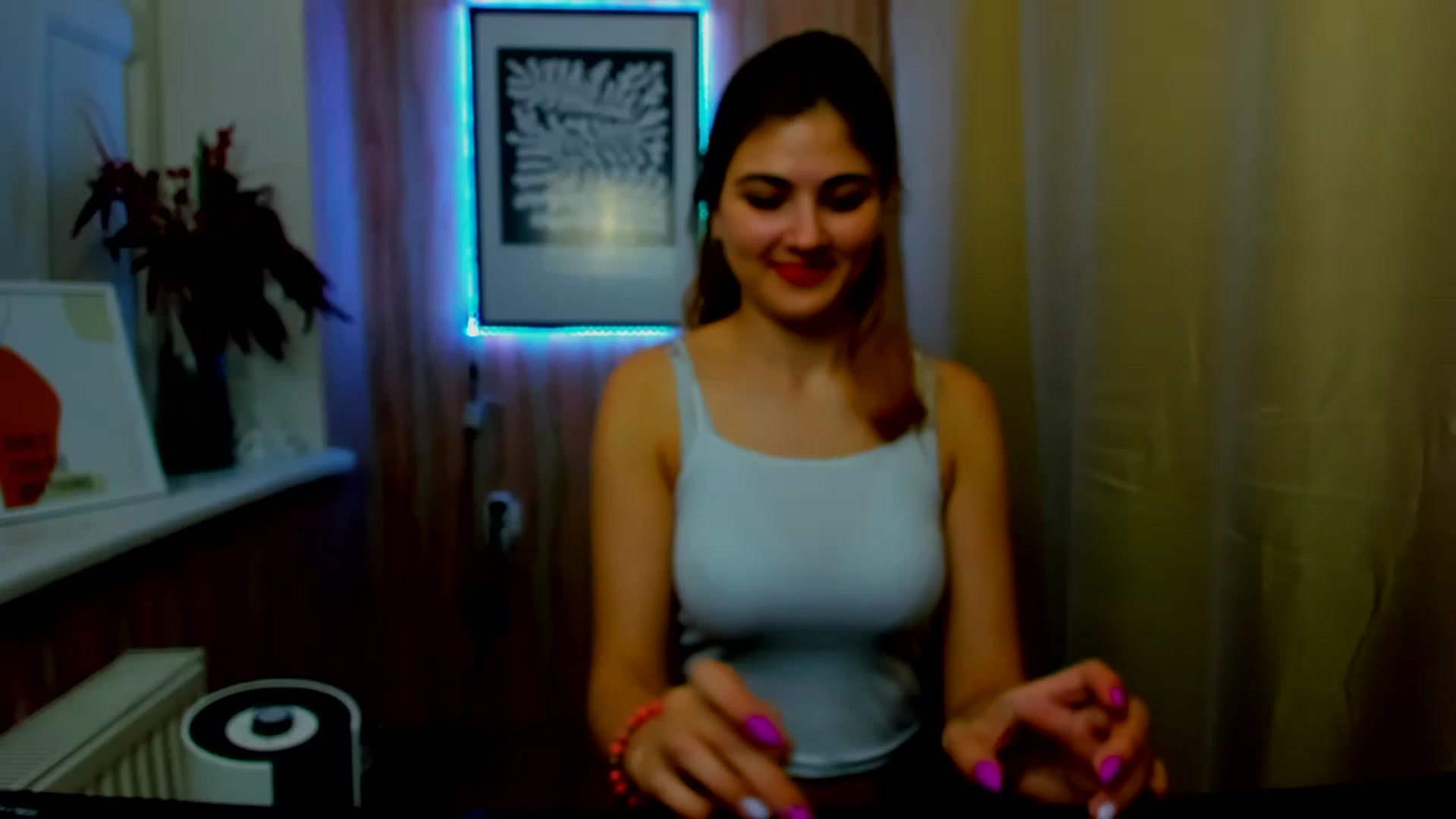 Gallery image thumbnail from GladysSmith's myfreecams stream on, 03/16/2023, 10:31 image 2 of 20