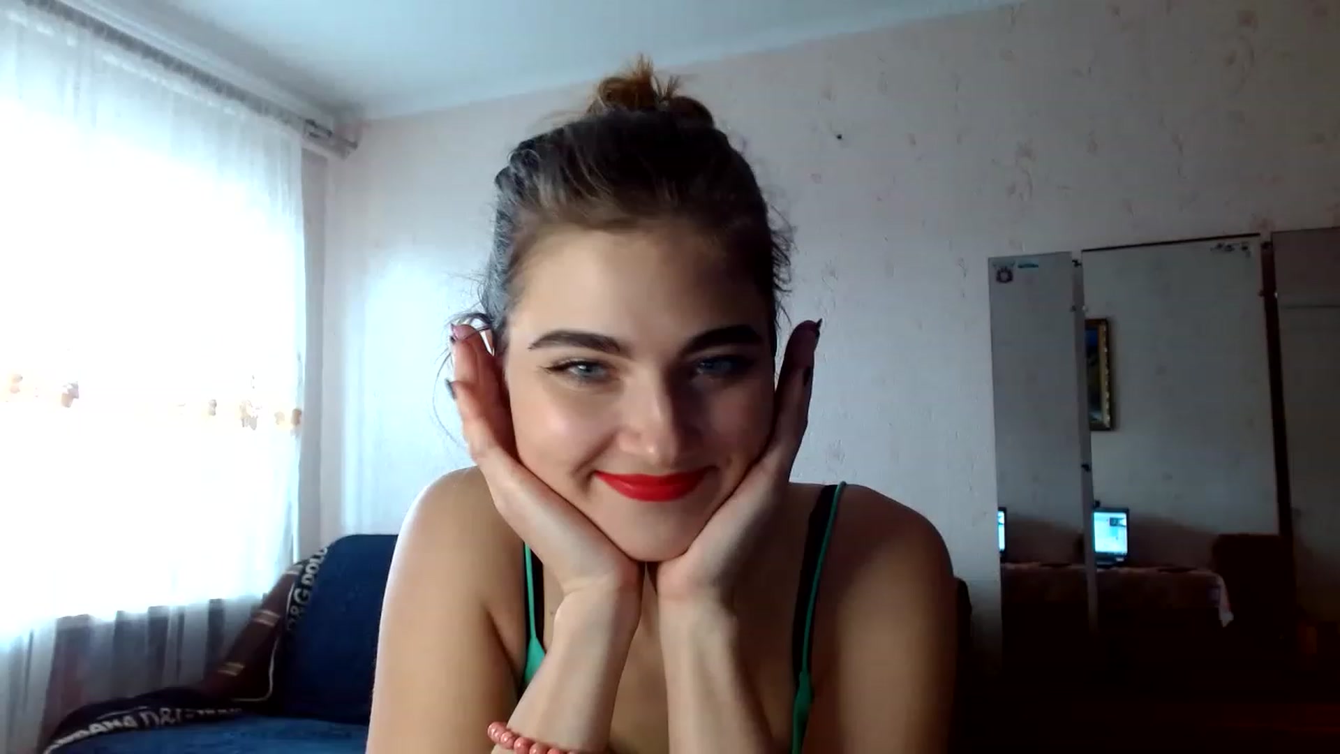 Gallery image thumbnail from GladysSmith's myfreecams stream on, 03/21/2023, 09:37 image 5 of 20