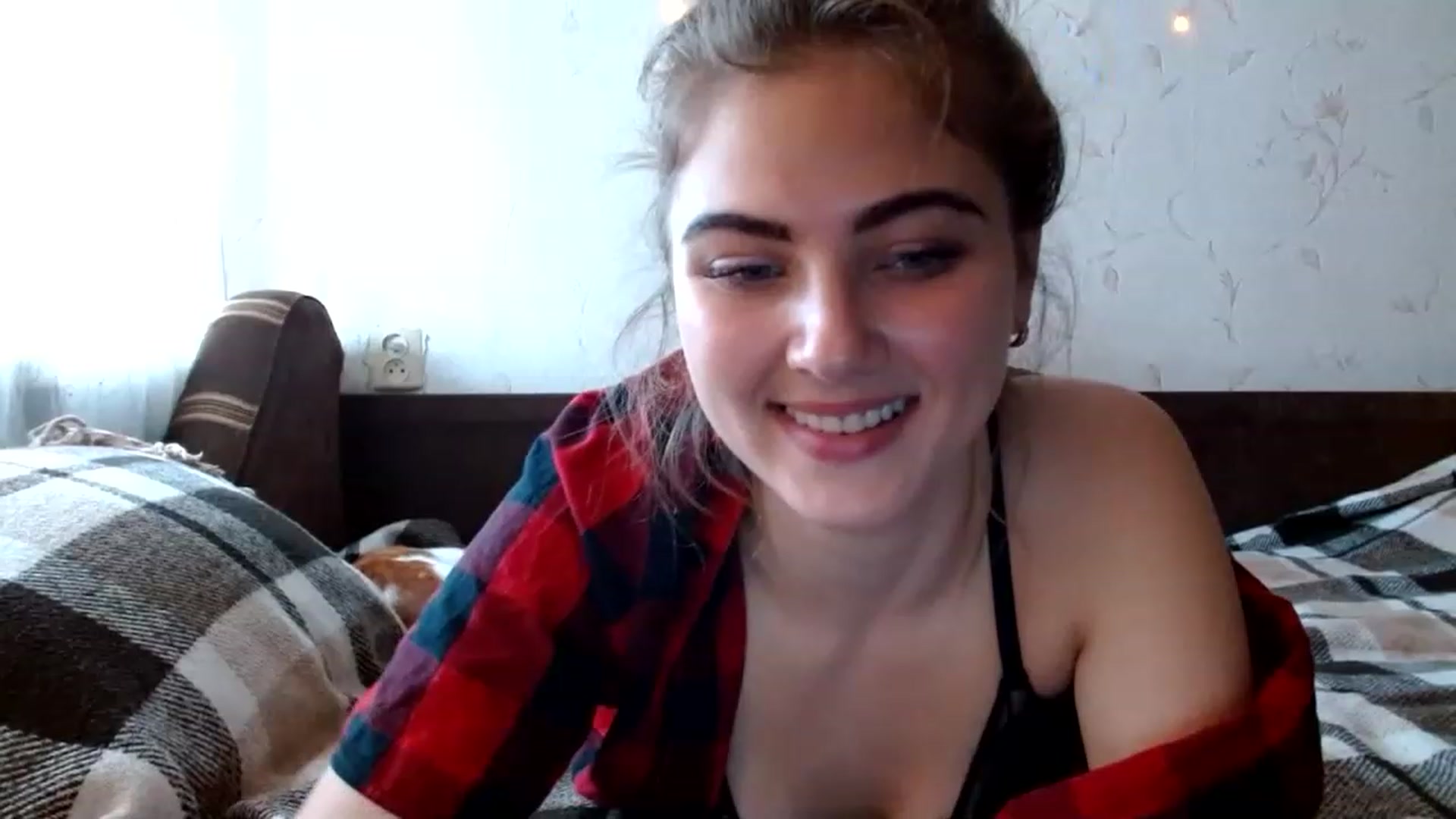 Gallery image thumbnail from GladysSmith's myfreecams stream on, 03/27/2023, 13:41 image 9 of 20