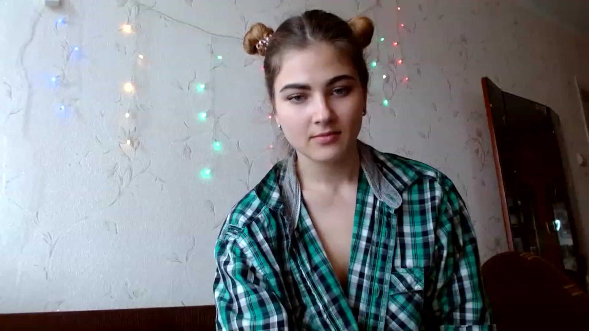 Gallery image thumbnail from GladysSmith's myfreecams stream on, 03/28/2023, 09:43 image 6 of 20