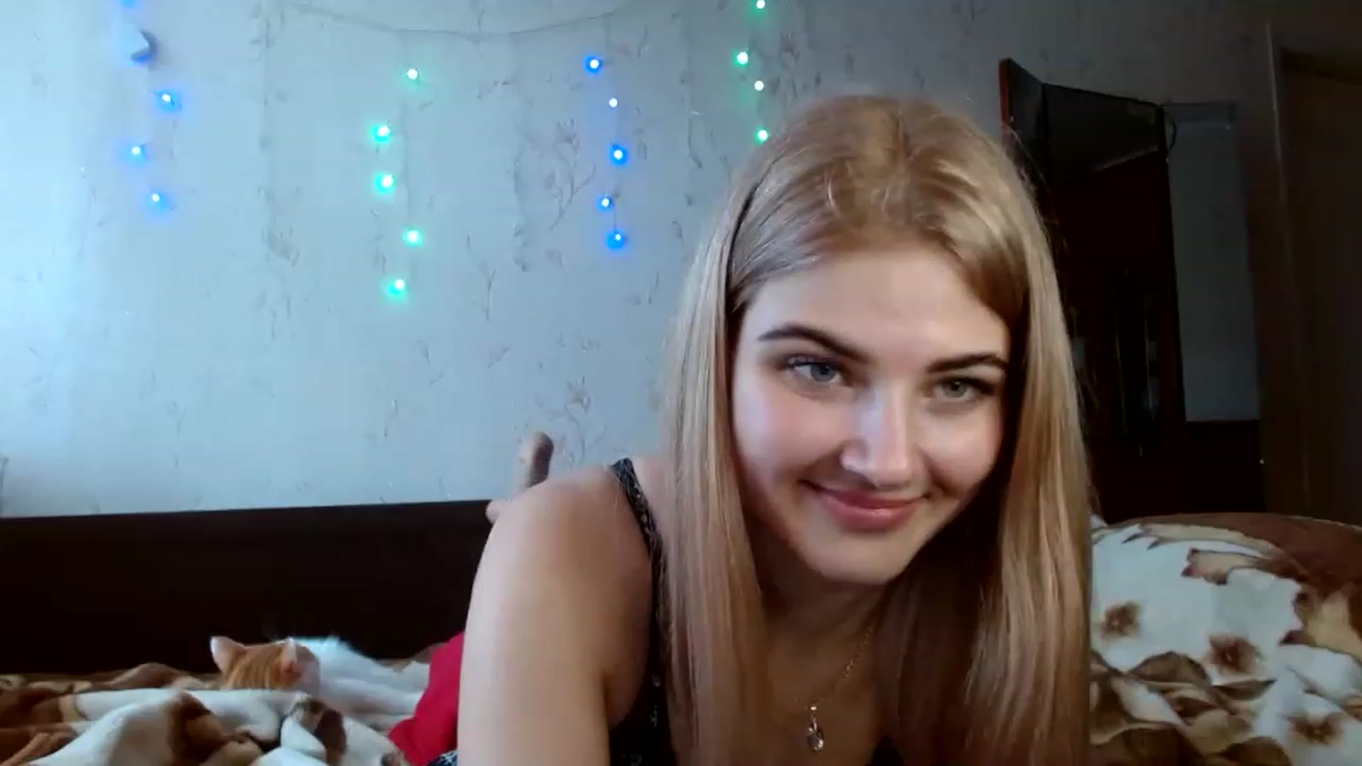 Gallery image thumbnail from GladysSmith's myfreecams stream on, 04/03/2023, 09:42 image 17 of 20