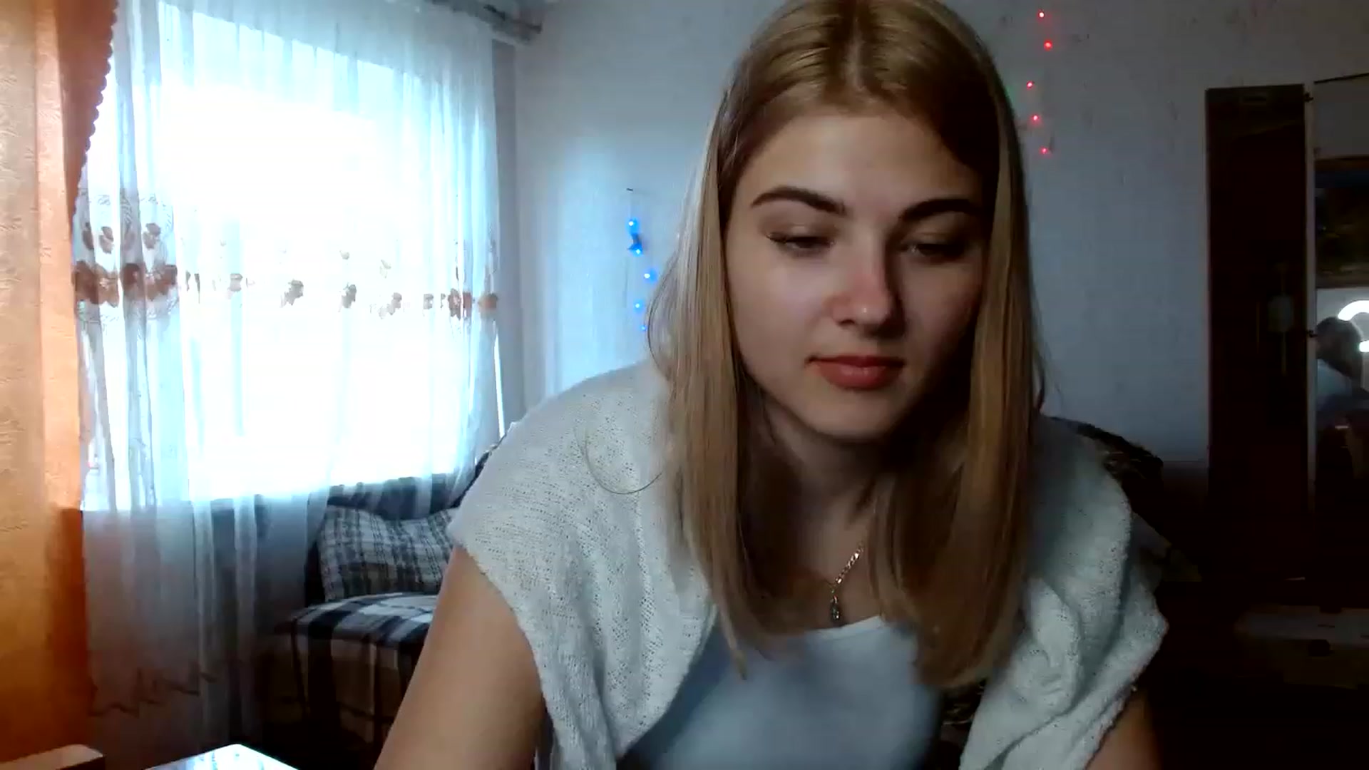 Gallery image thumbnail from GladysSmith's myfreecams stream on, 04/04/2023, 09:19 image 4 of 20