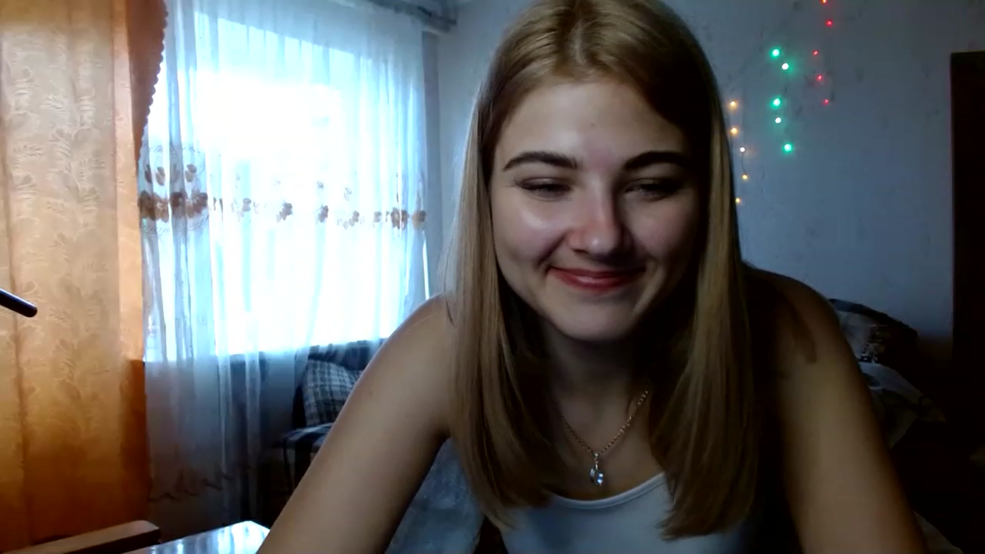 Gallery image thumbnail from GladysSmith's myfreecams stream on, 04/04/2023, 09:19 image 15 of 20