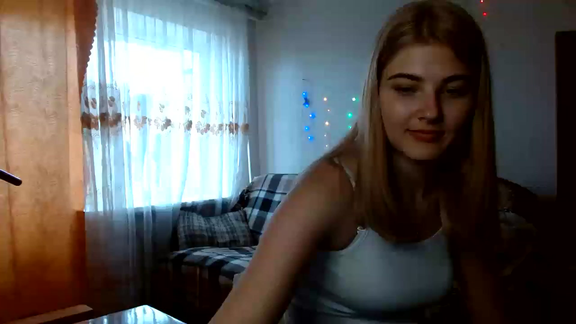 Gallery image thumbnail from GladysSmith's myfreecams stream on, 04/04/2023, 09:19 image 18 of 20