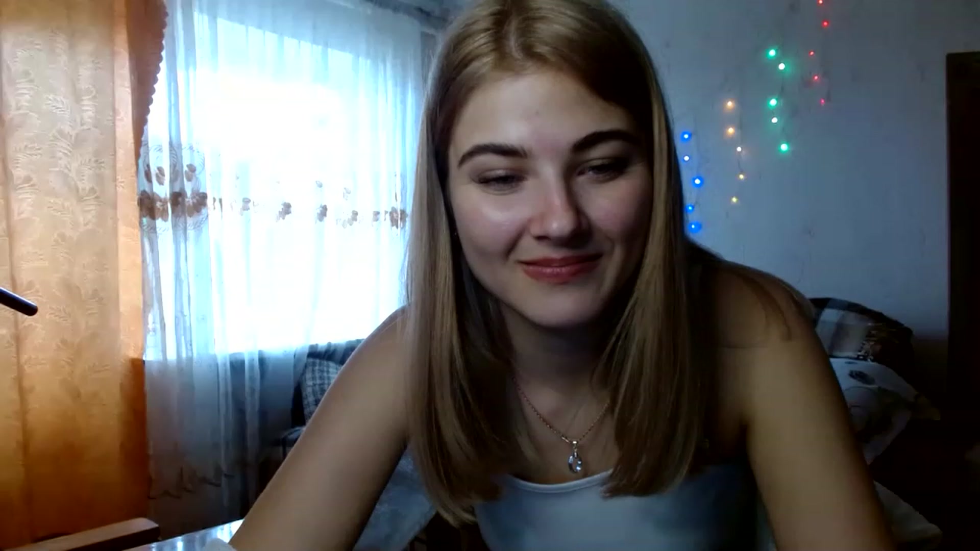 Gallery image thumbnail from GladysSmith's myfreecams stream on, 04/04/2023, 09:19 image 14 of 20