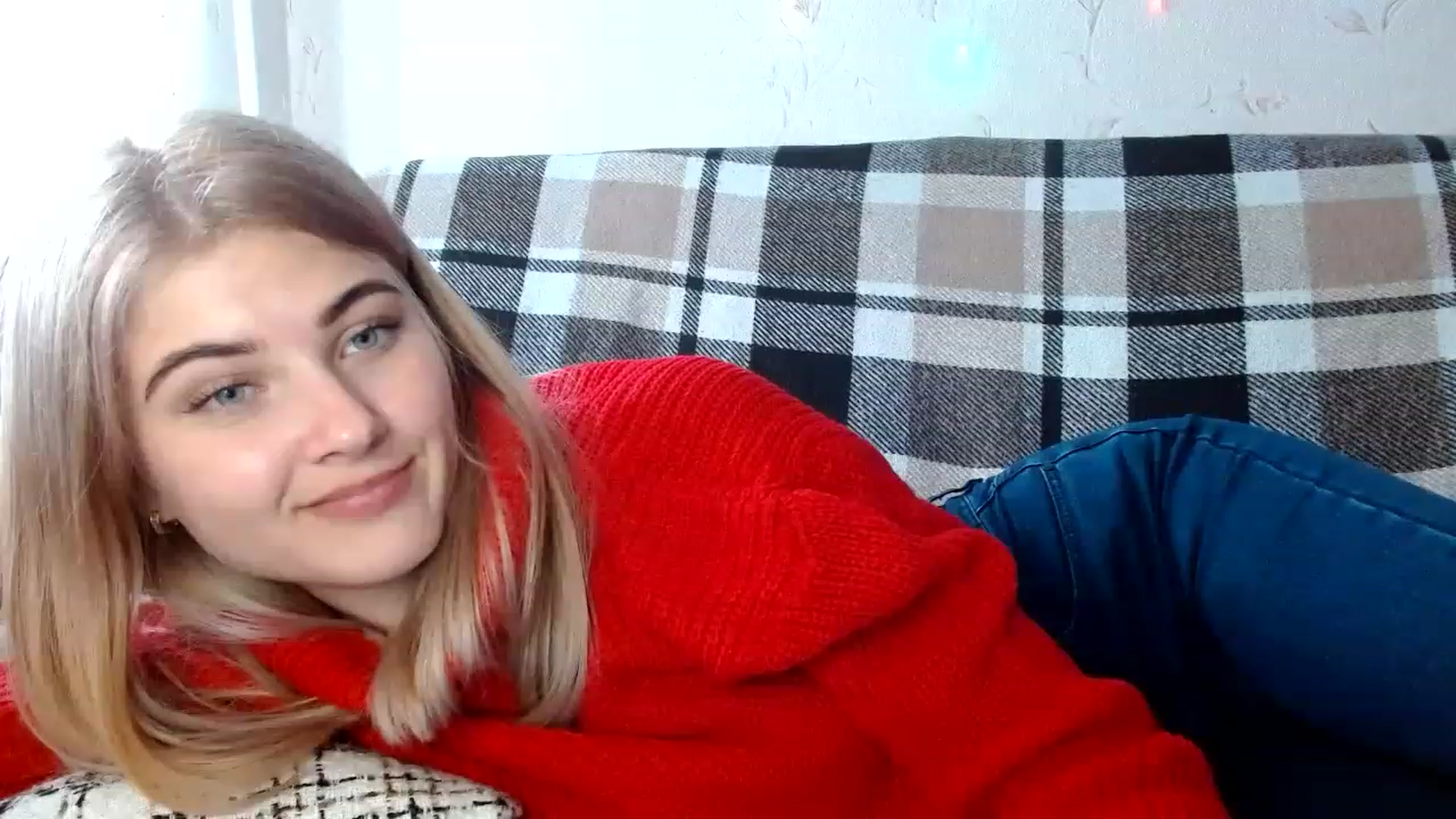 Gallery image thumbnail from GladysSmith's myfreecams stream on, 04/04/2023, 12:39 image 2 of 20