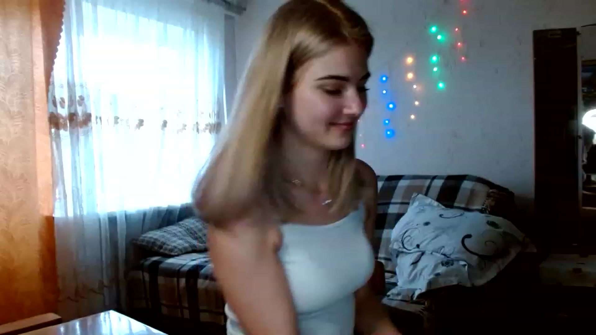 Gallery image thumbnail from GladysSmith's myfreecams stream on, 04/04/2023, 12:54 image 18 of 20