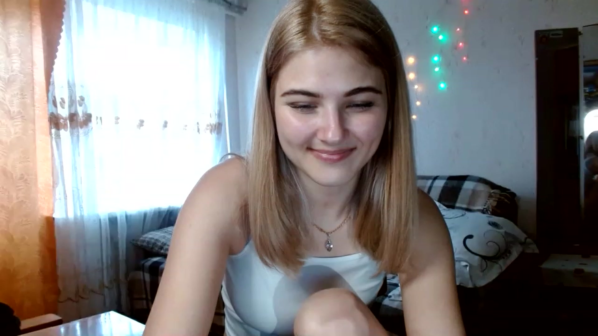 Gallery image thumbnail from GladysSmith's myfreecams stream on, 04/04/2023, 12:54 image 20 of 20