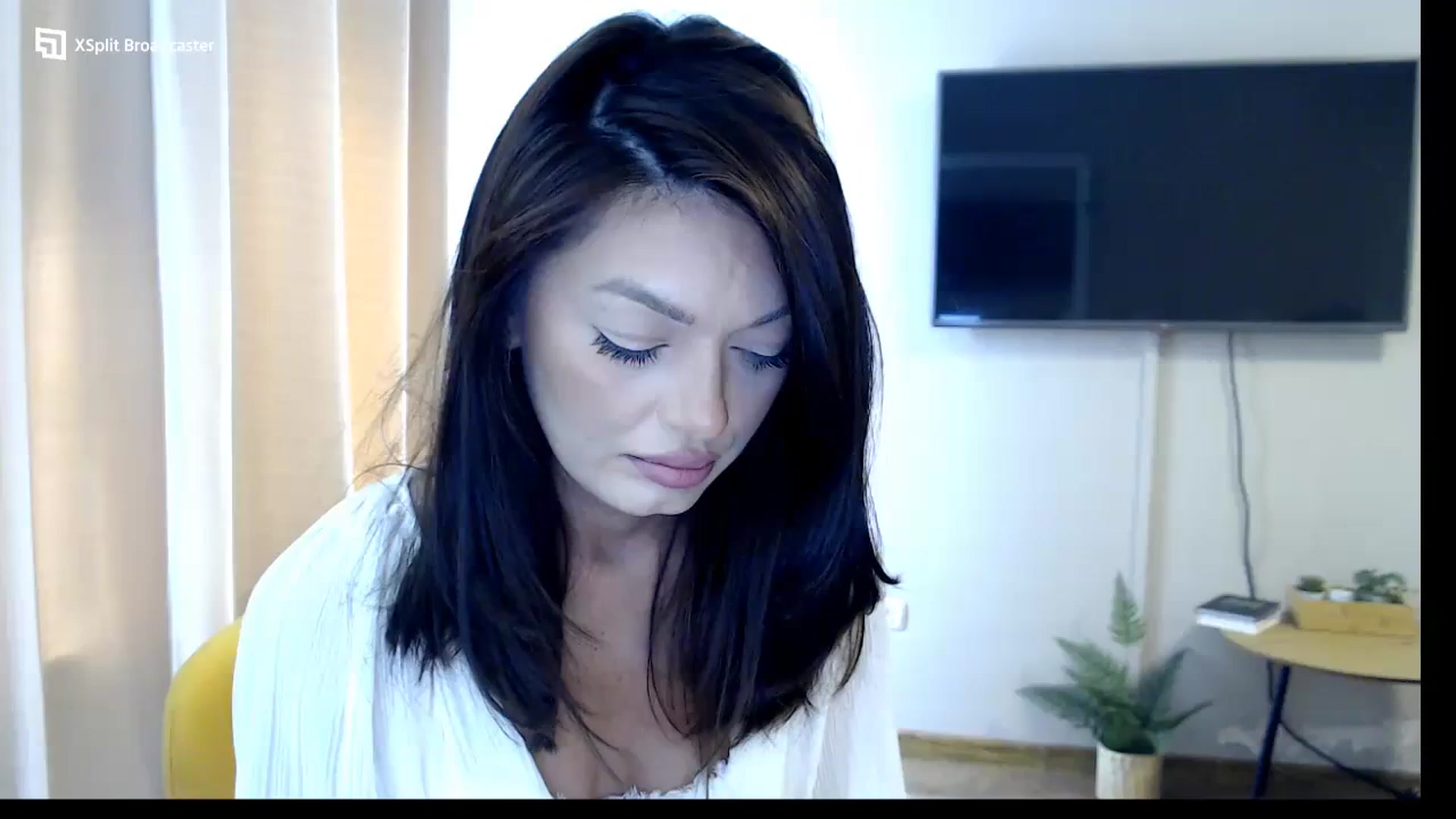 Gallery image thumbnail from Glamourbbe's myfreecams stream on, 09/19/2023, 08:38 image 1 of 20