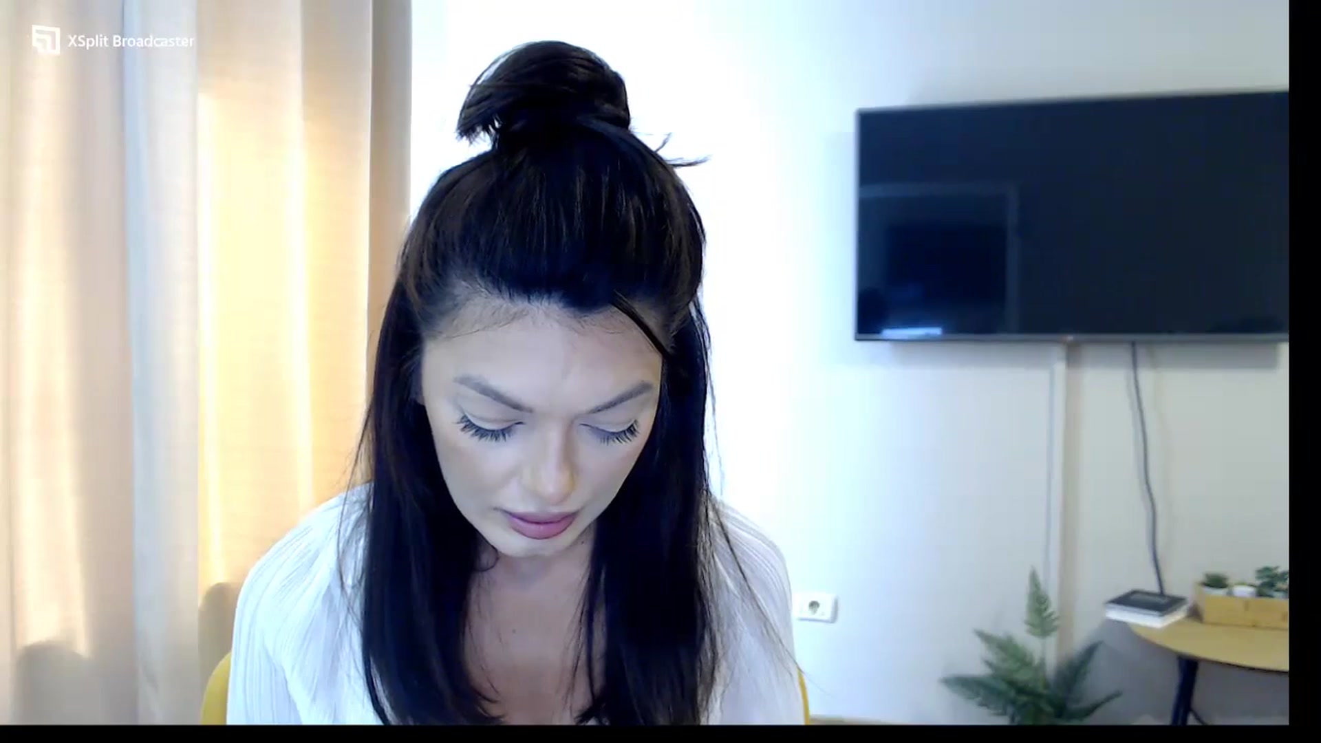 Gallery image thumbnail from Glamourbbe's myfreecams stream on, 09/19/2023, 09:59 image 4 of 20