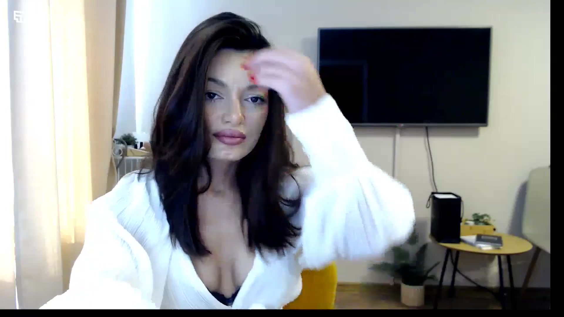 Gallery image thumbnail from Glamourbbe's myfreecams stream on, 10/03/2023, 11:04 image 6 of 20
