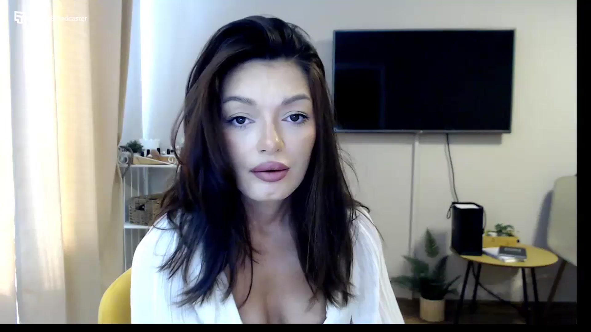 Gallery image thumbnail from Glamourbbe's myfreecams stream on, 10/03/2023, 11:51 image 4 of 20